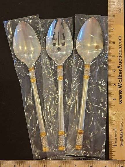 Vintage NIP Wallace Sterling 3-Piece Serving Spoons in the Golden Agean Weave Pattern...total wt 257.1 g... image
