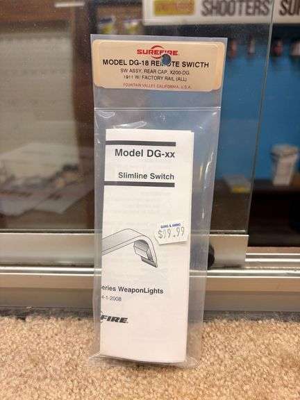 SureFire Weapon Light Grip Switch (1911 w/Factory Rail) DG-18 image