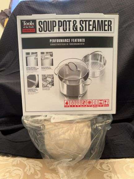 NIB Tools of the Trade Stainless Steel 4qt Soup Pot & Steamer image