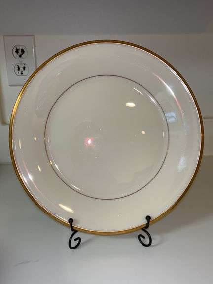(1) LENOX Eternal 10-3/4” dinner plate image