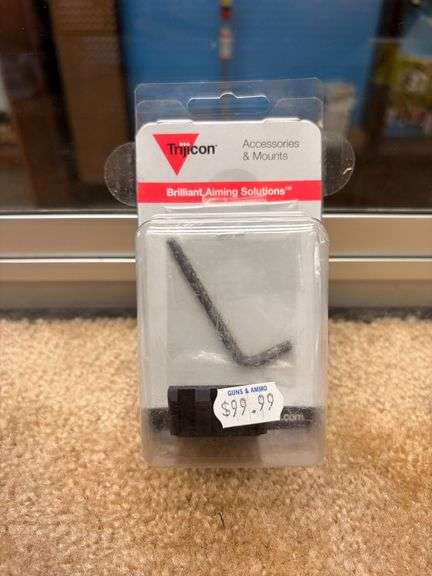 Trijicon RMR 45 Degree Rail Offset Adapter w/Key AC32066 image