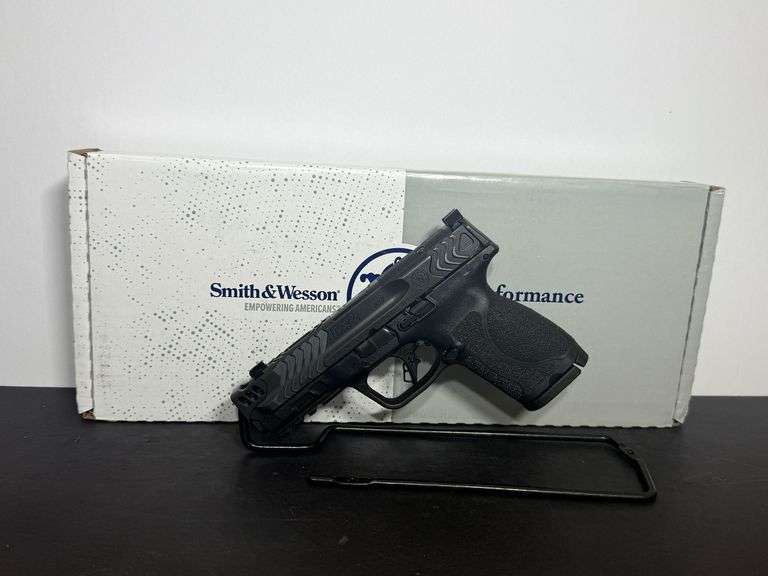Smith & Wesson  9mm  M&P9 2.0 Compact  SN:FJC0534 image