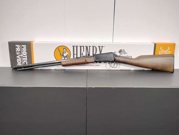 Henry  22LR  H003T  SN: P52698T image