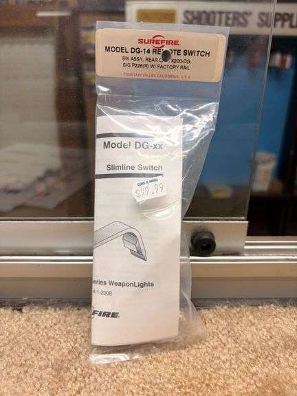 SureFire Weapon Light Grip Switch (SIG P226 (R) w/Factory Rail) DG-14 image