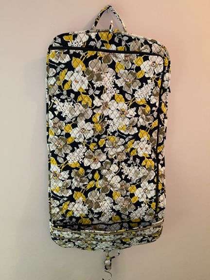 Very nice (like new) Vera Bradley hanging garment bag with shoulder strap image