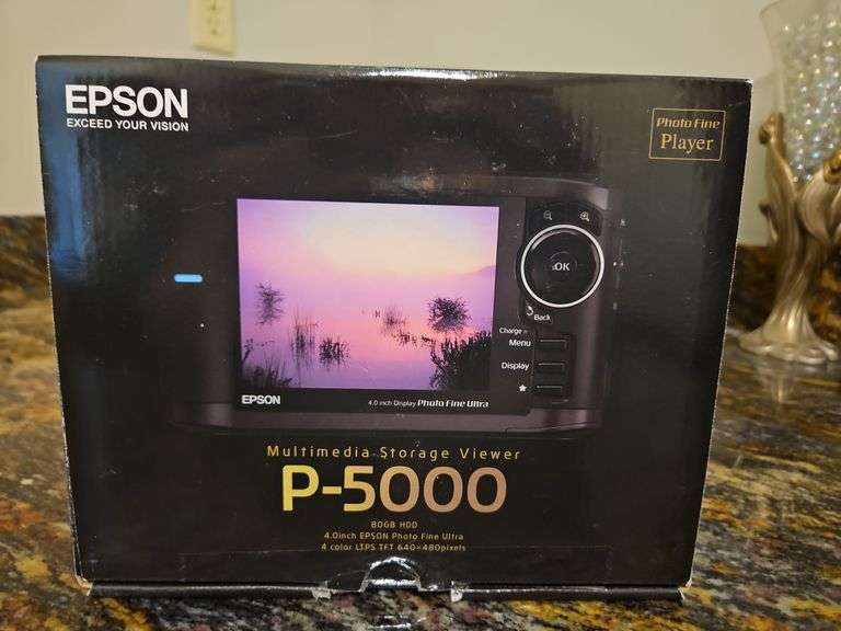 Epson multimedia storage viewer model P-5000 UNTESTED... image
