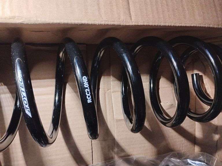 2 TOYTEC Superflex Heavy Duty Rear Coil Springs 07 FJ, 03 4Runner. New in box. image