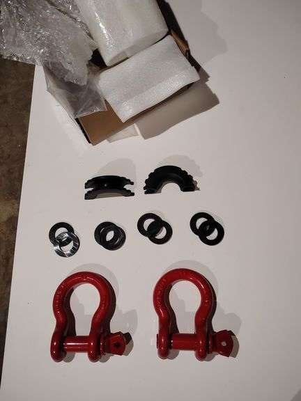 2 Towing Shackles, New image