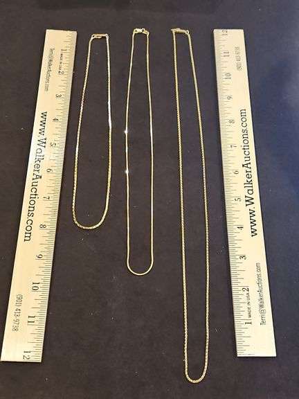 Three Ladies 14K gold chain necklaces 20.8 total grams... image