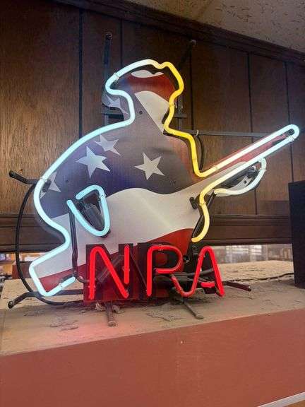 Working Neon NRA Logo Sign image