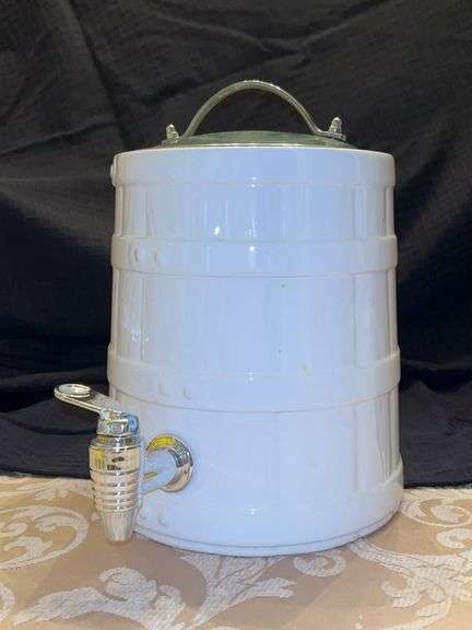 Home Essentials Barrel Collection Drink Dispenser…..11” tall to top of lid image