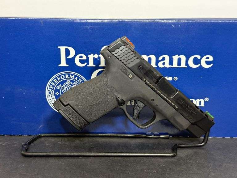 Smith & Wesson  9mm  PC M&P9  SN:JMD6728 image