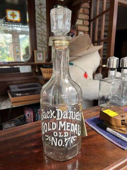 Vintage Jack Daniel's Gold Medal Old No. 7 commemorative decanter bottle…..15-1/2” tall image