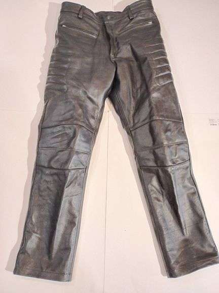 Leather Padded Motorcycle Riding Pants, no maker or size, but they are small. Some wear image