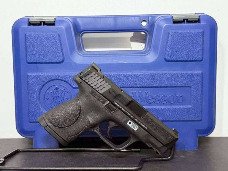 Smith & Wesson  9mm  MP9  SN:DXZ5733 image