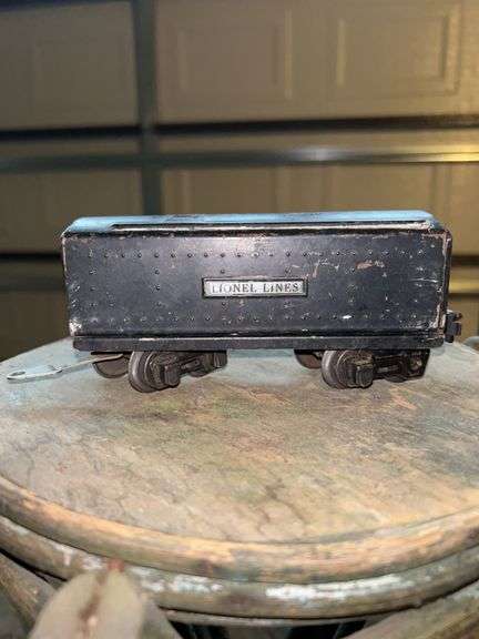 Vintage (1940) Lionel 204 Tender (1689W) image