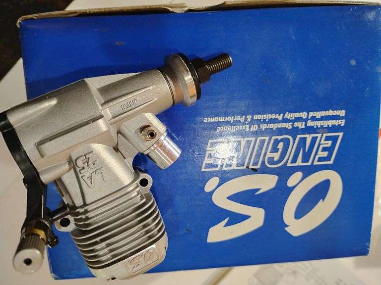O.S.Engine Max 25LA-S Silver 12361. New in box. Untested image