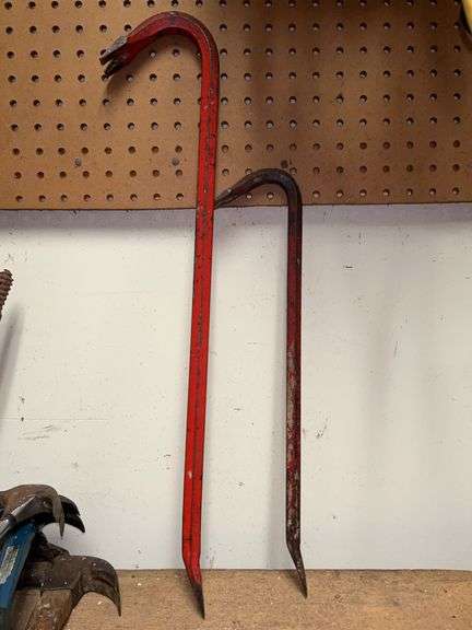 (2) crow bars…..24” and 18” image
