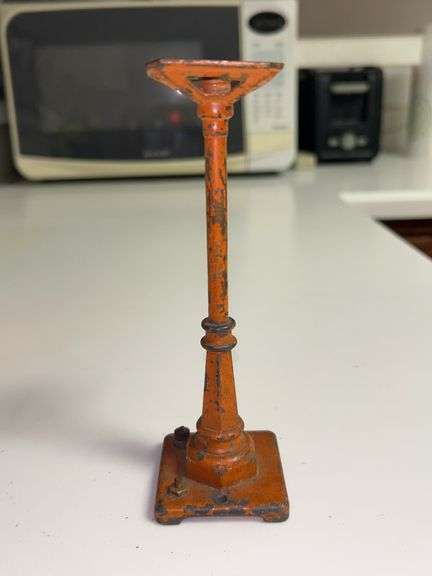Antique (1920s) Lionel #57 Lamp Post image