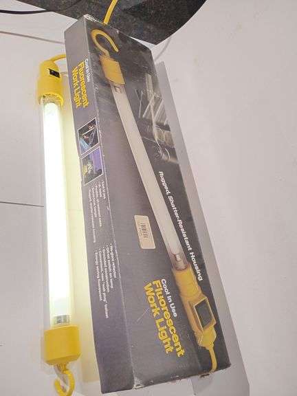 Fluorescent Work Light Cool In Use, Shatter-Resistant Housing, New in box, works. Hook allows hanging. image