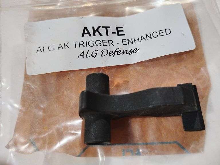 1 - AK Disconnector with spring, 1 - AKT-E ALG AK Trigger - Enhanced image