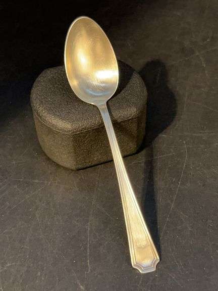 Durgin Fairfax Sterling Silver Soup Spoon…..19 grams image