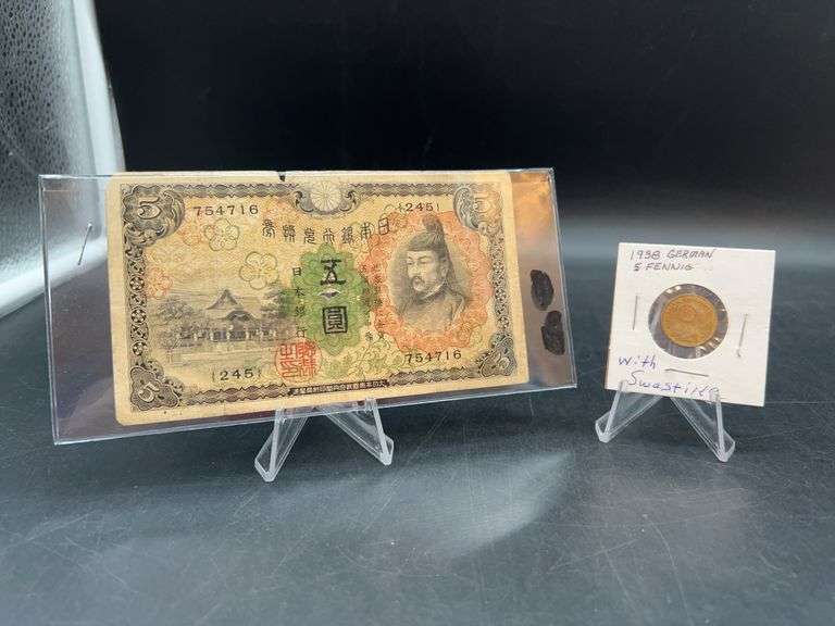 1938 P-M24, UNC, Military Bank Note of China - WWII era - China 5 Yen and 1938 German 5 Fennig with Swastika image