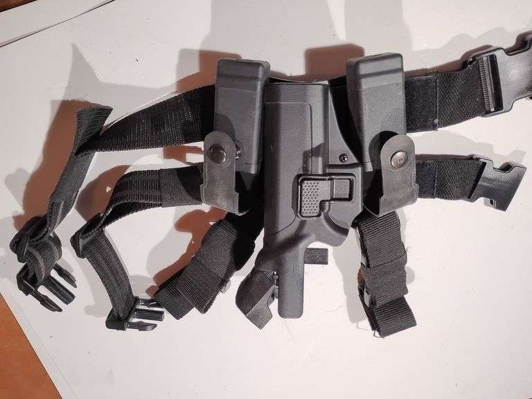 Tactical Leg Holster Right Hand Paddle Thigh Belt image