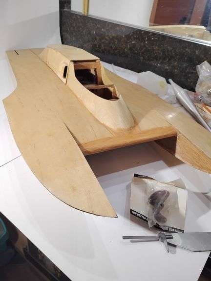 Atlas Van Line Hydroplane RC. Unfinished, plus box of parts. image