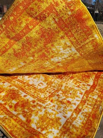 New Monaco Collection Rug, just unwrapped, very plush, Orange & Yellow 9' x 12'. image