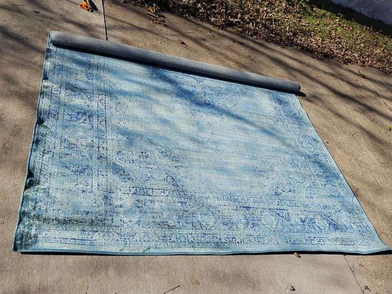 New Safavieh Rug, just unwrapped, "VINTAGE", Turquoise - Multi, pile 100% viscose. 6'7" x 9'2". image