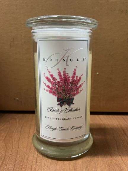 NEW Kringle Candle 22oz jar candle…..Fields of Heather scent image