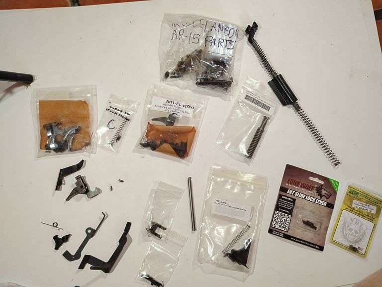 Miscellaneous Gun Parts, Used image