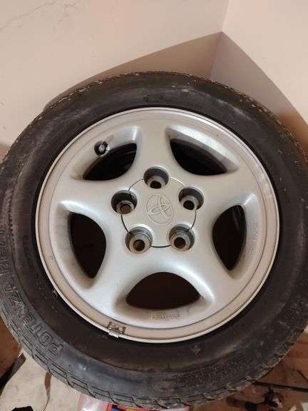 1992 TOYOTA MR2, set original wheels image