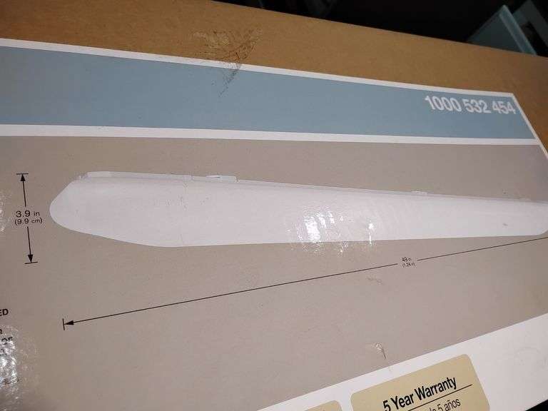 Ceiling Light 4 ft. LED new in box image