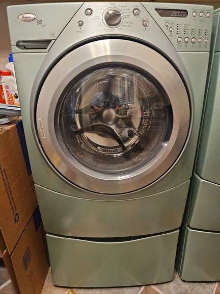 Whirlpool 4.1 cu. ft. Capacity (I.E.C.) ENERGY STAR® Qualified Duet® Steam Washer Model: WFW9600TA01 w/15" Pedestal/Drawer Stand... image