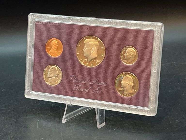 1983 United States Proof Set in original box with spec sheet image