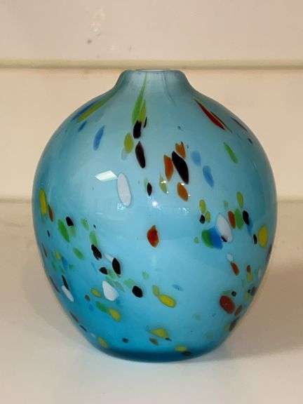Crate and Barrel Turquoise Ziggy Confetti Hand Blown Art Glass Bud Vase…..5” tall image