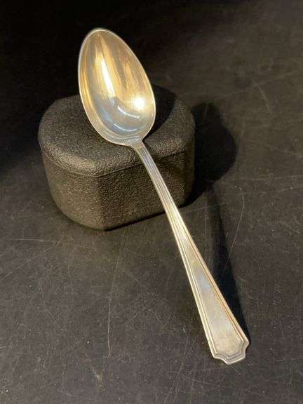 Durgin Fairfax Sterling Silver Soup Spoon…..19 grams image
