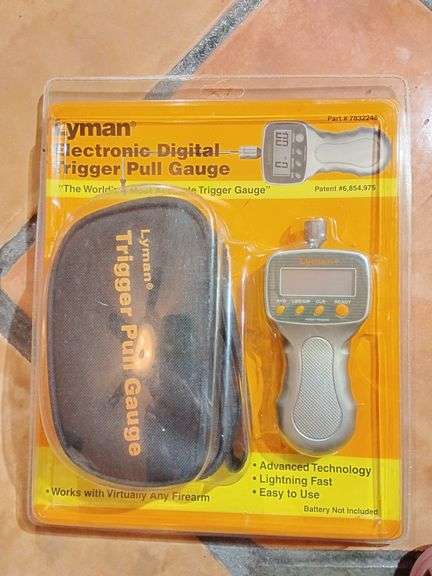 Lyman Electronic Digital Trigger Pull Gauge,knee in package. image