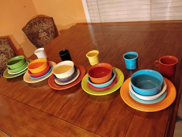 Fiesta Dinnerware, 5 - 5 piece settings. image