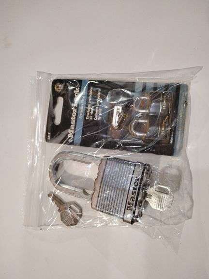 Master Locks, 1 Large used with keys, 2 Small new in package. image