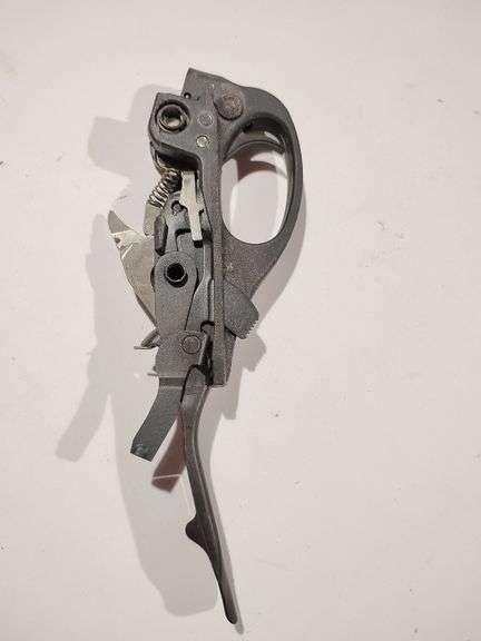 Remington 870 Shotgun Trigger Assembly, used untested image