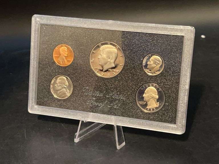 1983 United States Proof Set in original box image