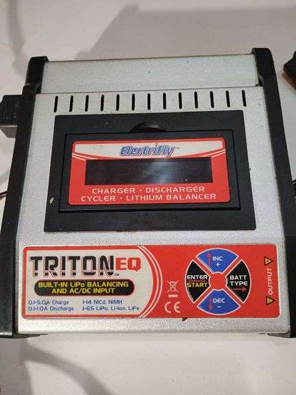 Triton EQ ElectriFly Charger Discharger Cycler Lithium Balancer image