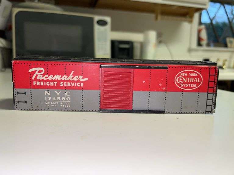 Pacemaker Freight Service NYC 174580 train shell….doors open and close easily image