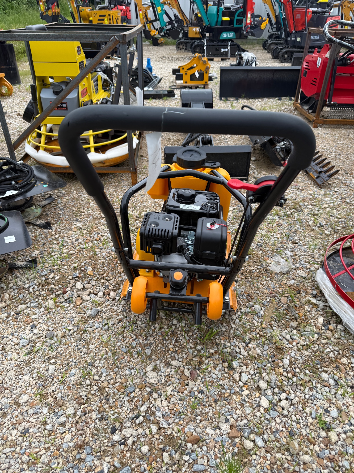Lot image 4