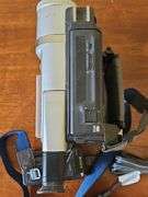 Sony Digital8 handicam model DCR-TRV120 w/battery & charger UNTESTED...