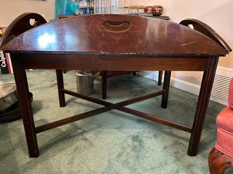 Cherry Butler’s Table…..very few blemishes from normal use…..does have glass top overlay…..sides down 39 x 30 x 18-1/2 tall…..sides up 30 x 20-1/2 x 23 tall to top