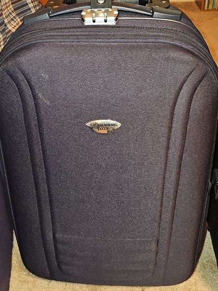 Three rolling luggage pieces. CastleNuovo is 20 in, AF is 22, Ricardo Beverly hills is 21. CastleNuevo and AF are expandable..